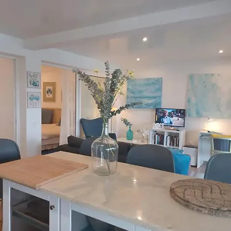 In With Ocean Views Hébergement de vacances